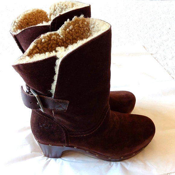 UGG Lynnea Brown Suade Wood heel Clog Boots Buckle Booties Size 7 In - Picture 6 of 13